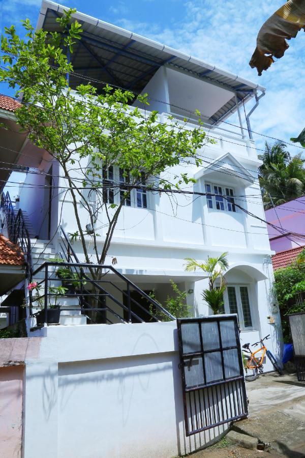 Bethesda Inn Kochi Exterior photo