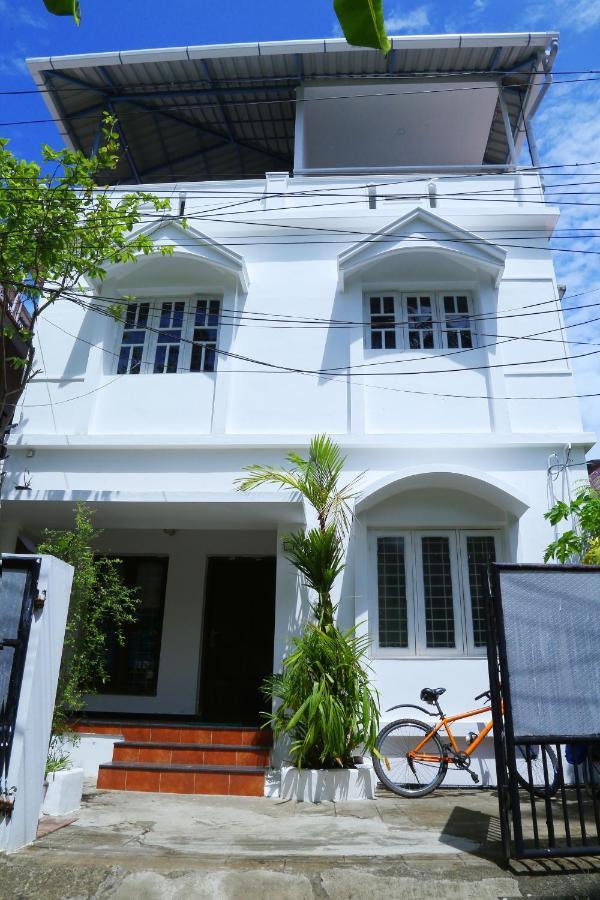 Bethesda Inn Kochi Exterior photo