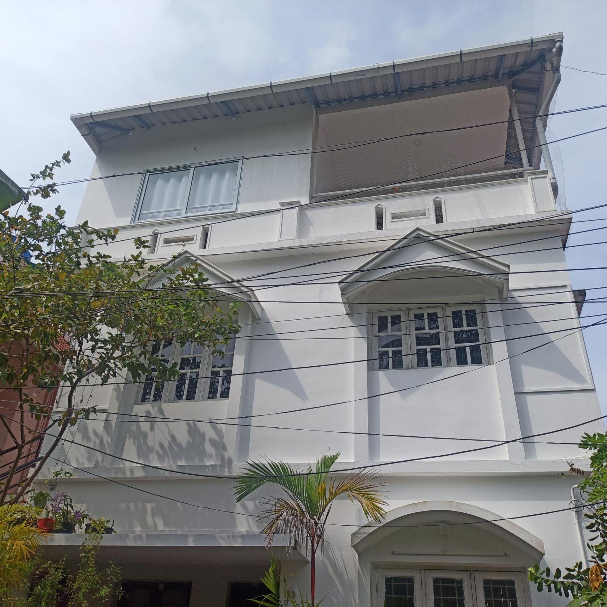 Bethesda Inn Kochi Exterior photo